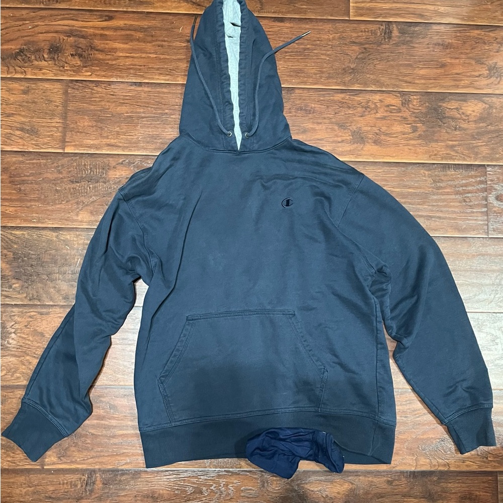 Champion Men's Navy Blue Hoodie